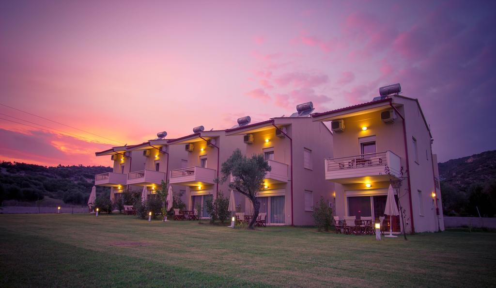 Parea Kalamitsi Apartment Cameră foto